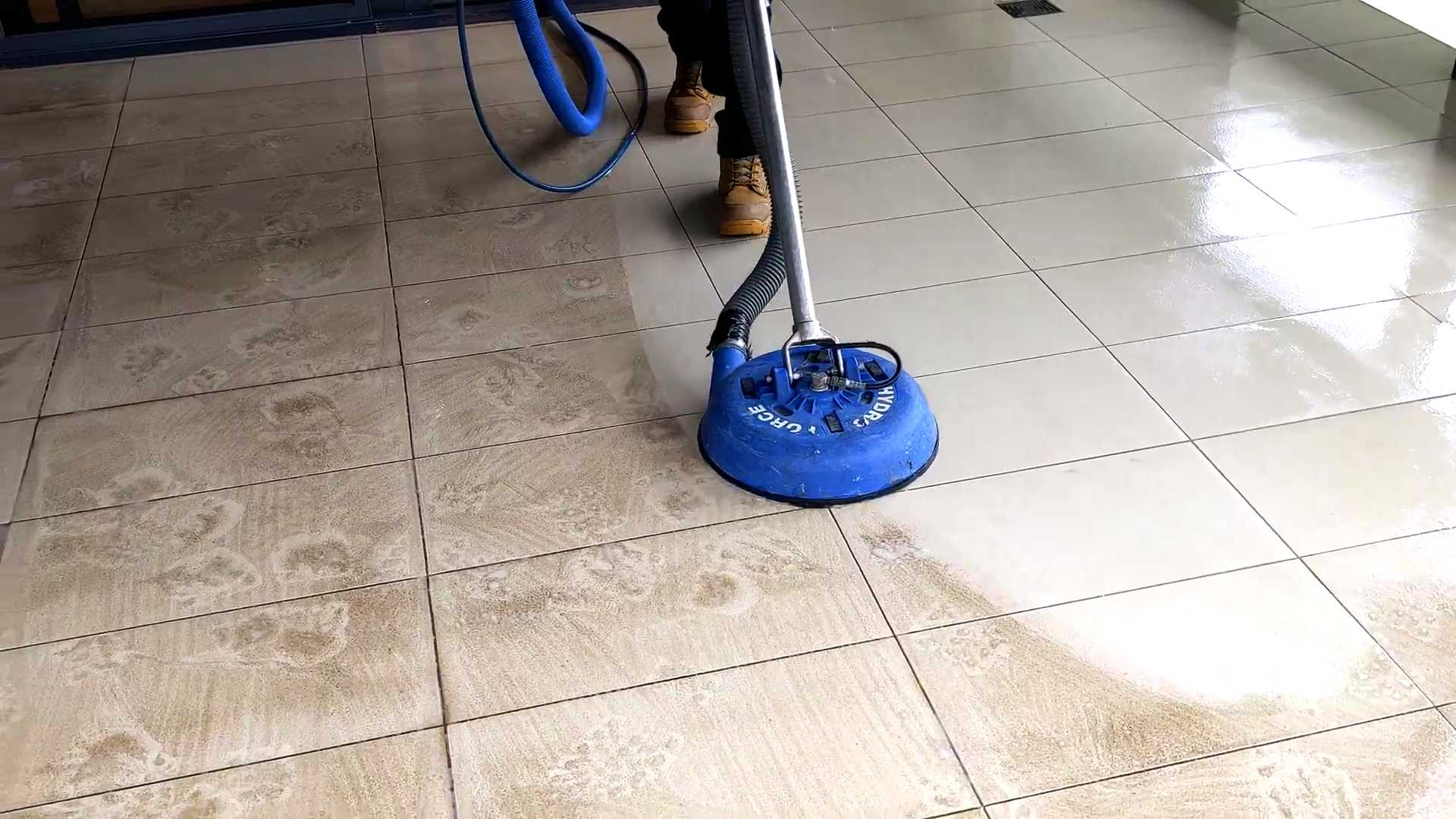 Tile cleaning photo